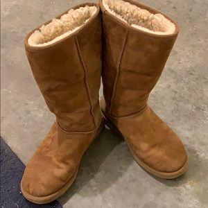 UGG boots tall chestnut